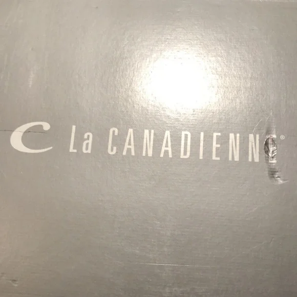 La Canadienne  🎉host pick🎉Laila shearling boots - Picture 11 of 13